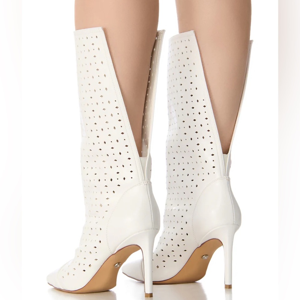 AZALEA WANG White Vegan Leather Laser Cut Booties